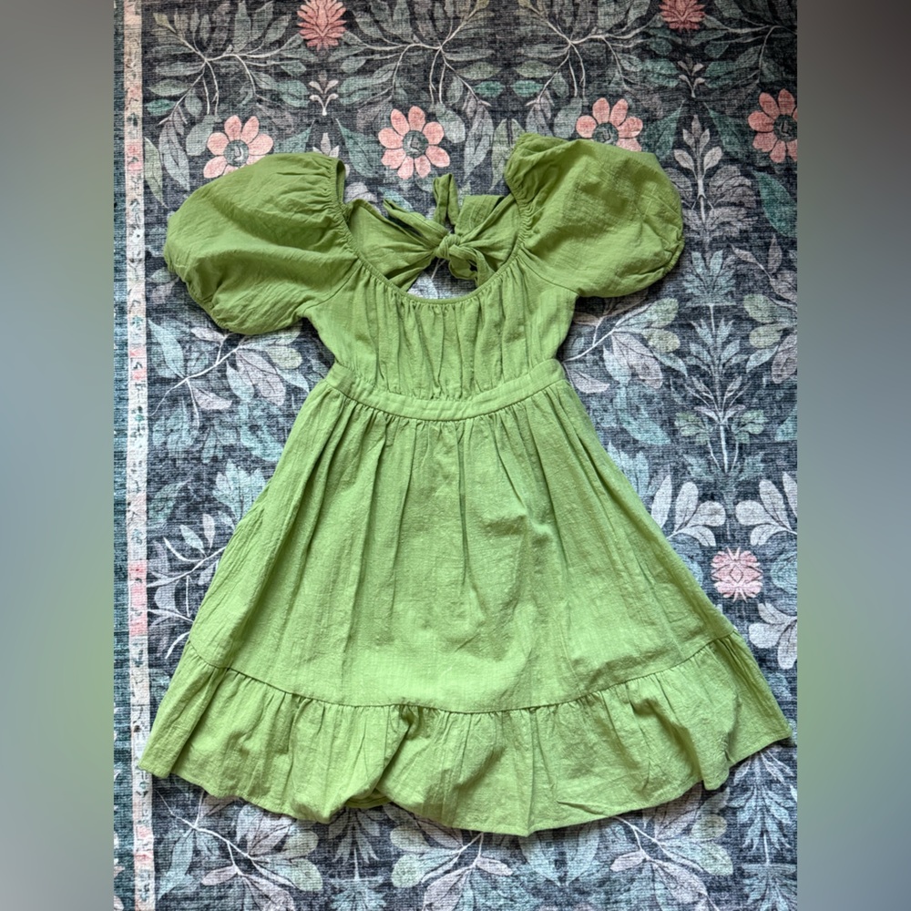 Green Puff Sleeve Dress